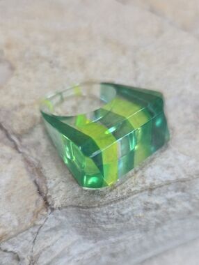 Green Vintage Resin Statement Ring with Yellow Accent 7 - Women Jewelry